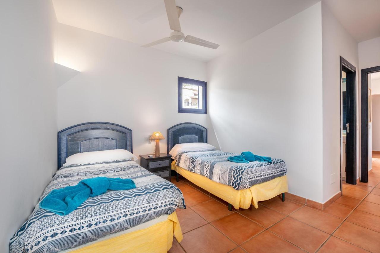 Sa Caleta Villa *